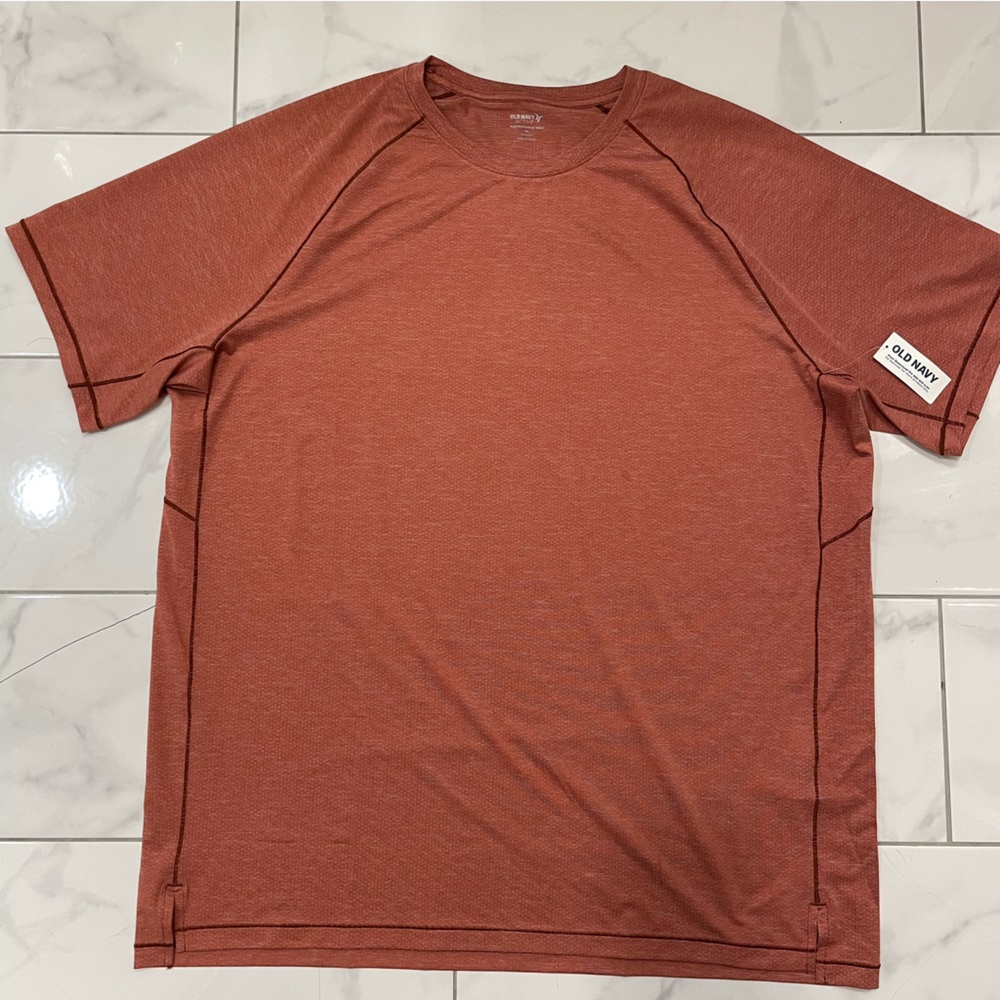NWT Old Navy Active Performance Tee‎ Size XL Orange Lightweight Shirt